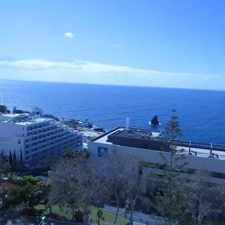 Tranquil Ocean View Апартаменты Фуншал