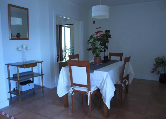 アパート Tranquil Ocean View フンシャル