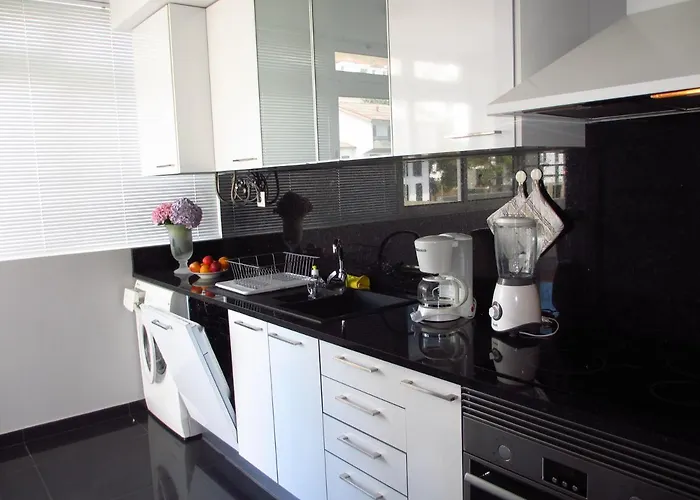 Tranquil Ocean View フンシャル