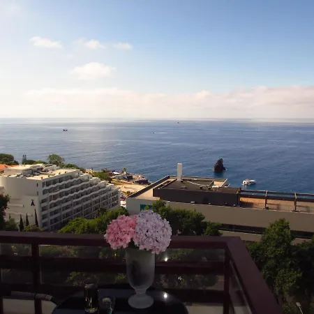 Tranquil Ocean View Apartamento *