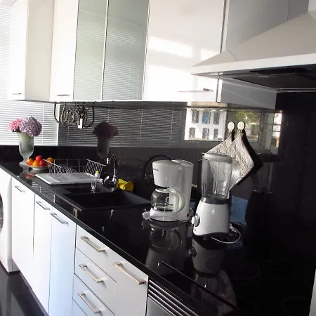 Tranquil Ocean View Apartamento *